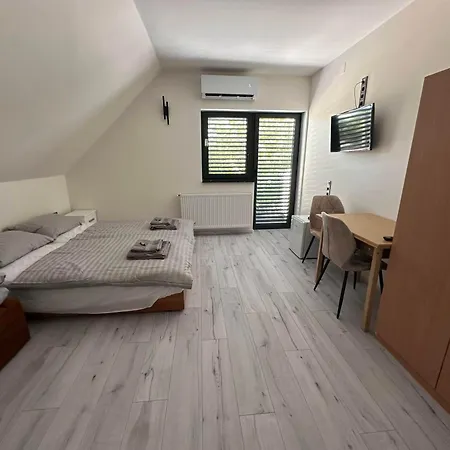 Ubytování v soukromí Ildimi Sylver Pearl Siófok
