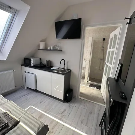 Ildimi Sylver Pearl Habitación en casa particular